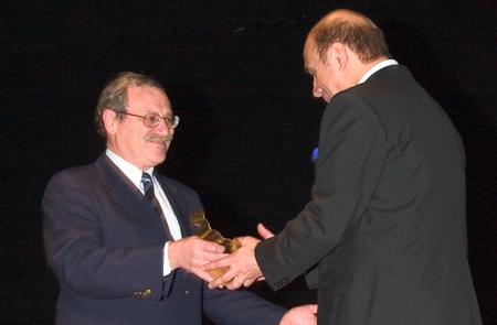 Levon y el Dr. Ricardo Ehrlich
