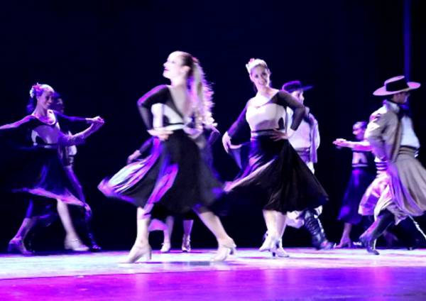 Ballet Folklórico Juvenil del SODRE en Premios ALAS 2018