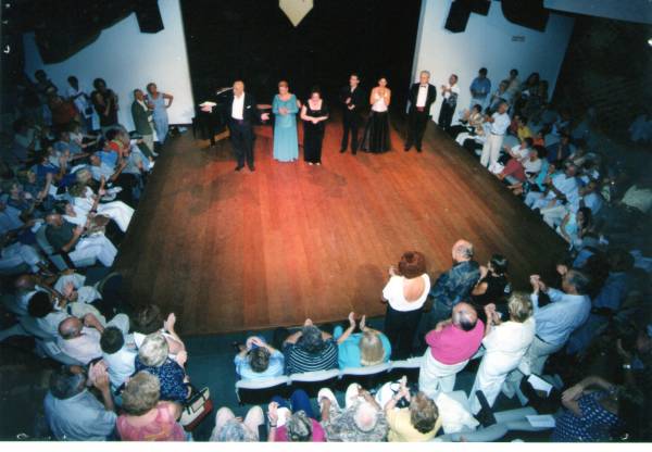 De Mozart a Gardel en Casa de la Cultura de Maldonado 2003